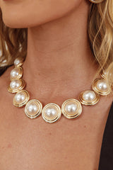 Chelsea Pearl Circle Necklace Gold/Pearl